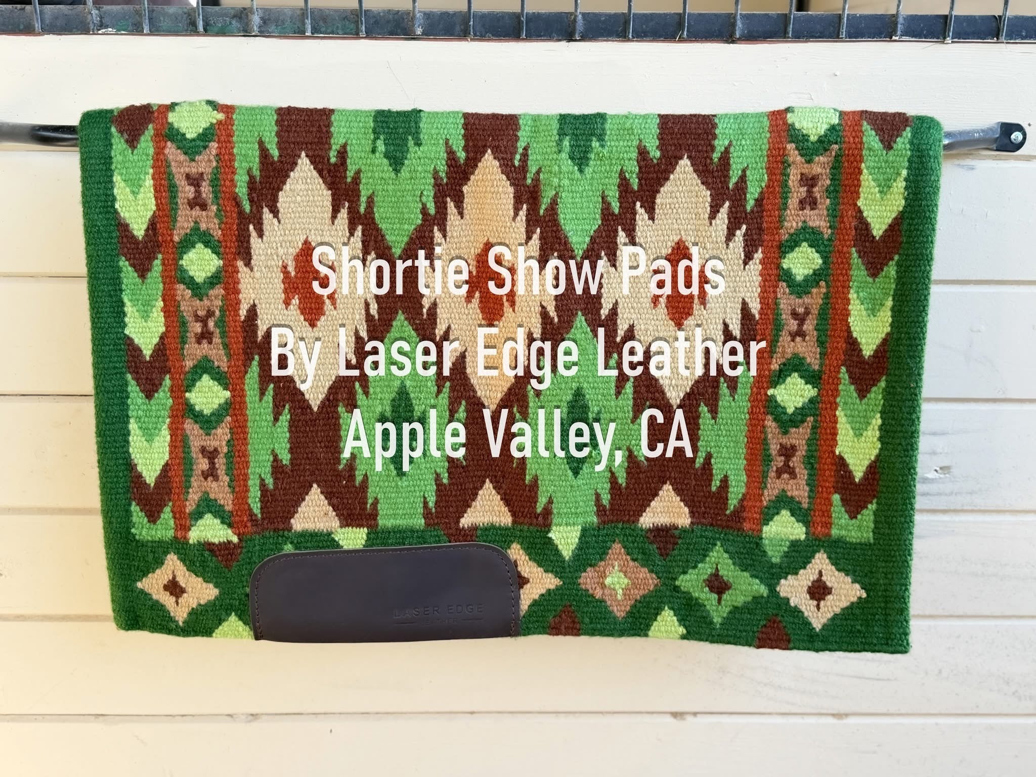 Cheyenne G Shortie Ranch Pad 32”x40”