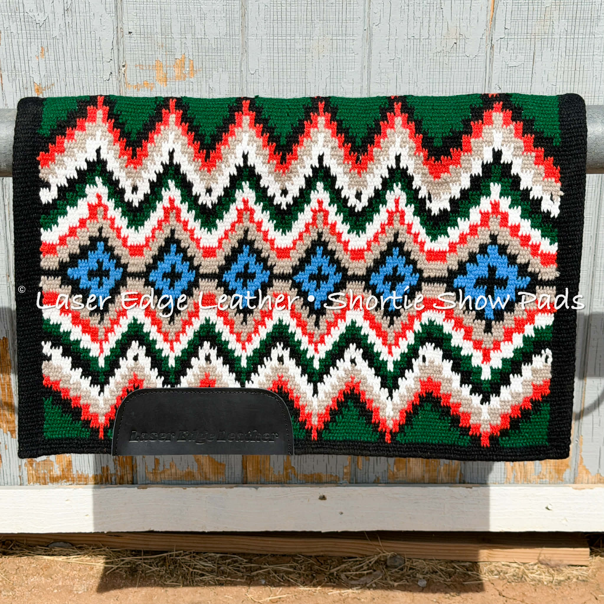 Apache Shortie Ranch Pad 29"x36"